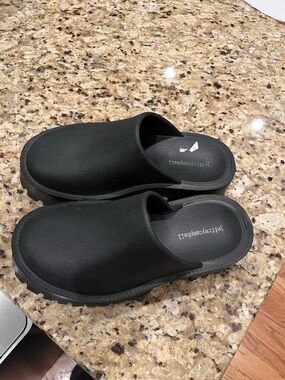 Jeffrey Campbell Black Slip-On Clog Mules